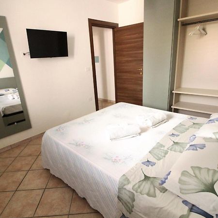 Residence Mare Azzurro Torre San Giovanni Buitenkant foto