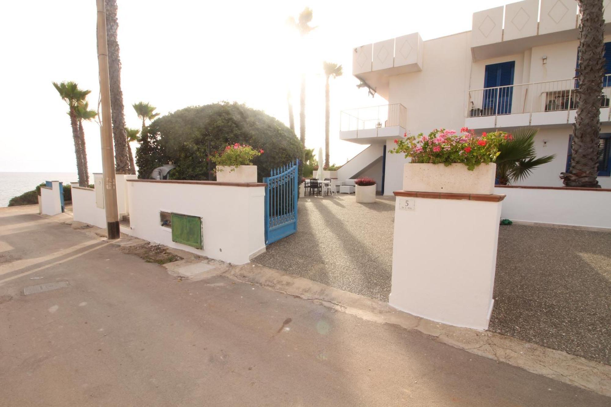 Residence Mare Azzurro Torre San Giovanni Buitenkant foto