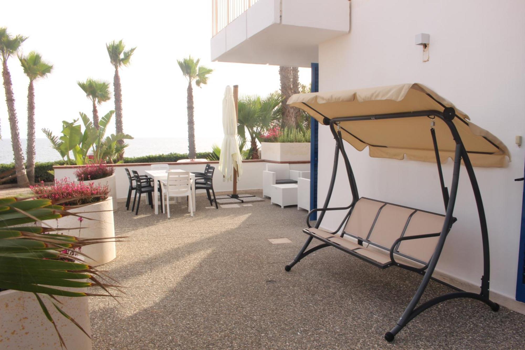 Residence Mare Azzurro Torre San Giovanni Buitenkant foto